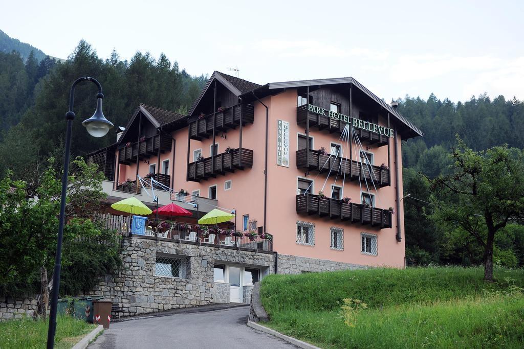 Park Hotel Bellevue Dimaro Luaran gambar